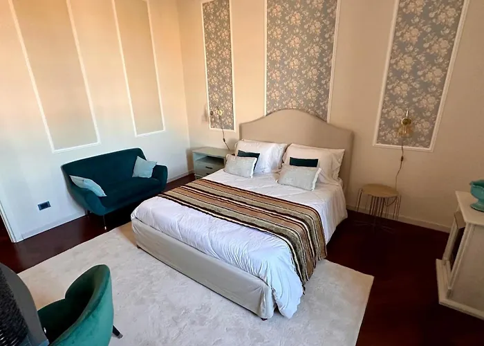 Luiza Vatican Home Apartment